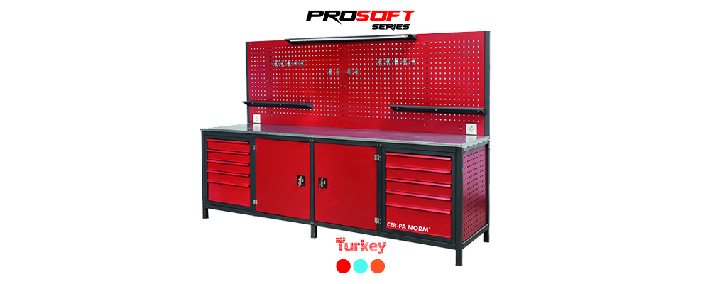 Work Bench with 10 Drawers